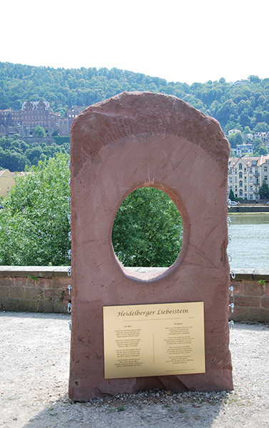 Der Heidelberger Liebesstein ist eine neue Attraktion für Romantiker